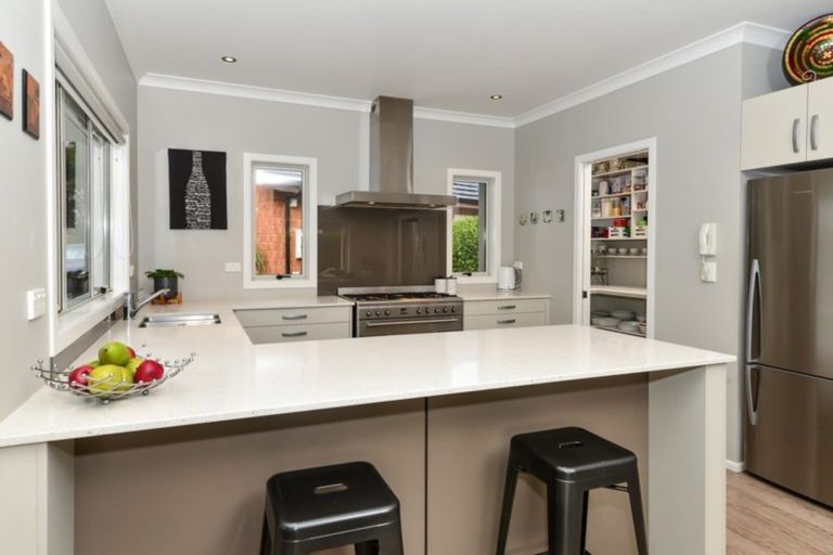 Photo of property in 5 The Rocks, Flagstaff, Hamilton, 3210