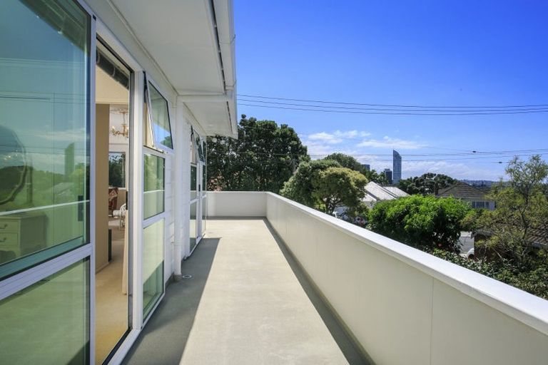 Photo of property in 1/10 Jutland Road, Hauraki, Auckland, 0622