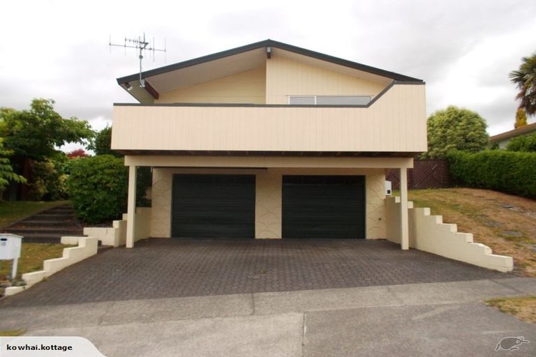 Photo of property in 10 Hammersmith Street, Richmond Heights, Taupo, 3330