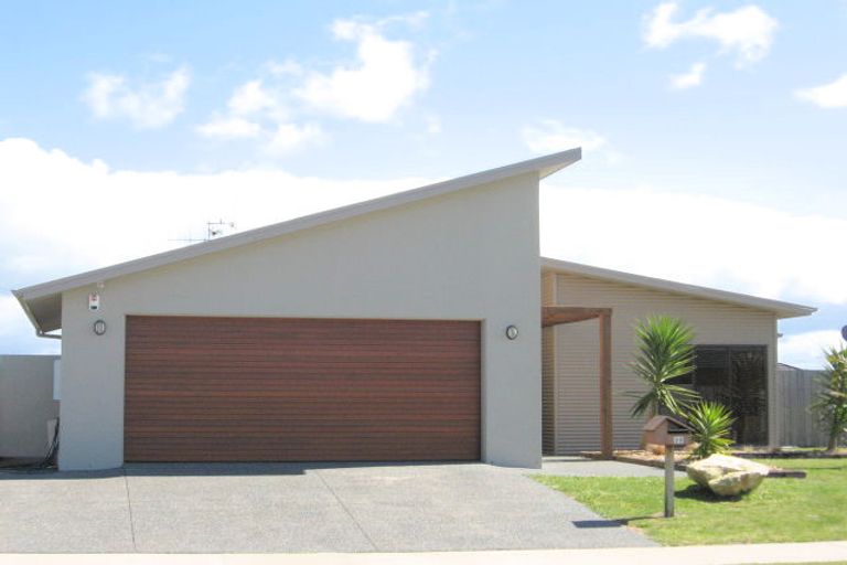 Photo of property in 20 Keepa Close, Papamoa Beach, Papamoa, 3118