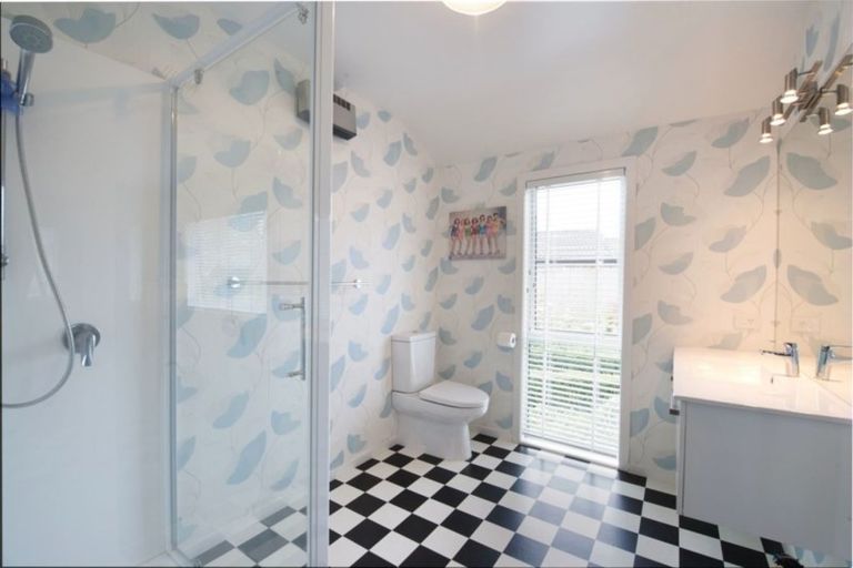 Photo of property in 39 Pukeko Way, Kinloch, Taupo, 3377