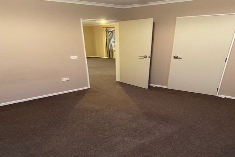 Photo of property in 10a Whenua View, Titahi Bay, Porirua, 5022