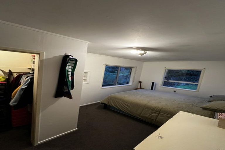 Photo of property in 7 Puketitiro Street, Glen Eden, Auckland, 0602