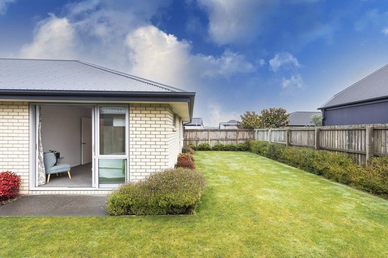 Photo of property in 20 Brooklands Street, Burwood, Christchurch, 8083