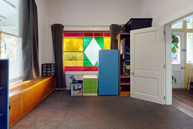 Photo of property in 63 Brandon Street, Featherston, 5710