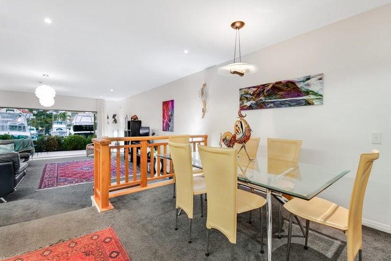 Photo of property in 118 Harbour Village Drive, Gulf Harbour, Whangaparaoa, 0930