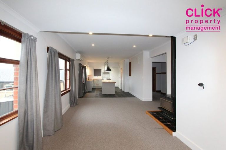 Photo of property in 11 Earls Road, Saint Clair, Dunedin, 9012