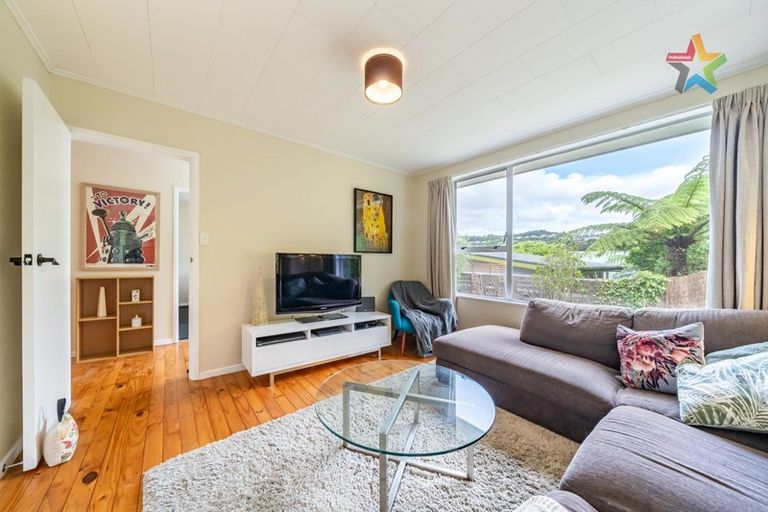 Photo of property in 19b Mulberry Street, Maungaraki, Lower Hutt, 5010