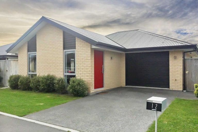 Photo of property in 12 Blaenavon Lane, Halswell, Christchurch, 8025