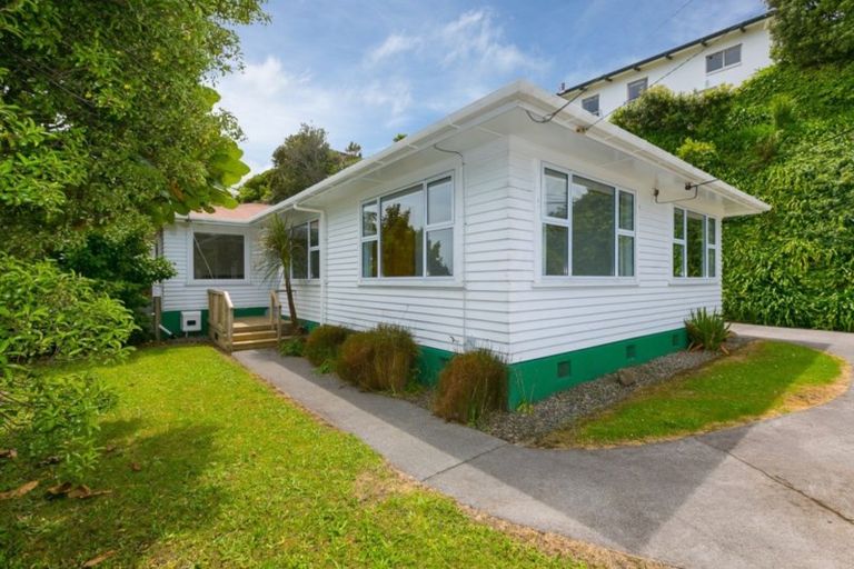 Photo of property in 388 Saint Aubyn Street, Moturoa, New Plymouth, 4310