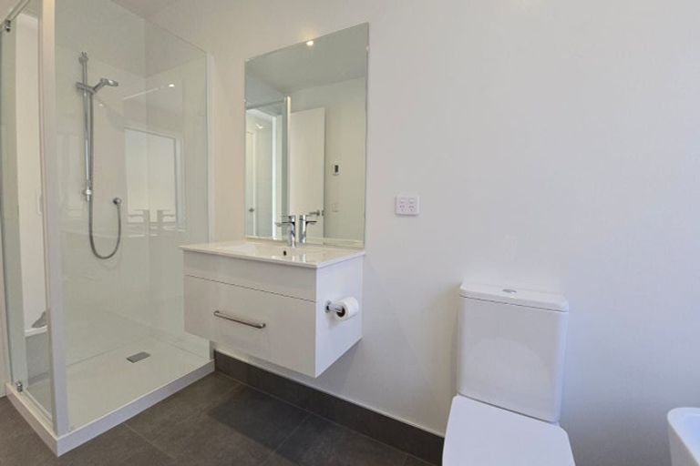 Photo of property in 98 Jack Hanley Drive, Jacks Point, Queenstown, 9371