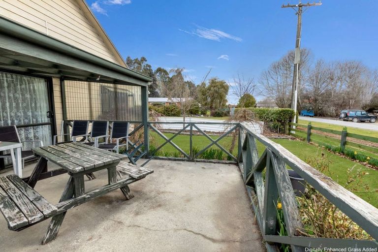 Photo of property in 32 Scotswood Street, Waikaia, 9778