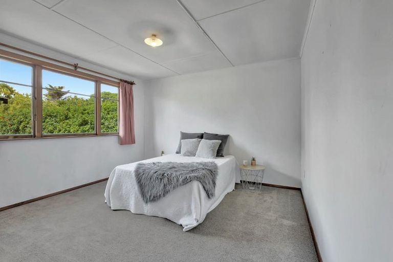 Photo of property in 195 South Road, Spotswood, New Plymouth, 4310