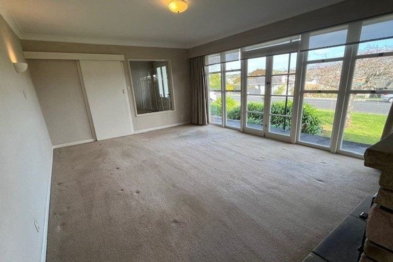 Photo of property in 96 Moore Street, Howick, Auckland, 2014