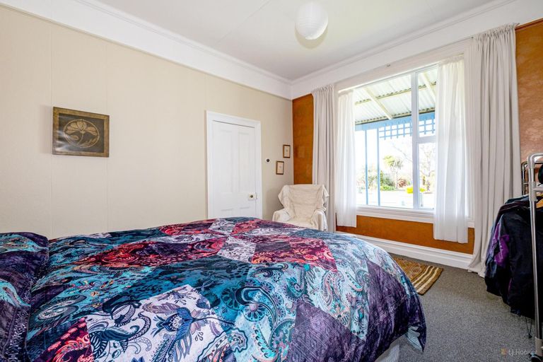 Photo of property in 2 Point Bush Road, Waimate, 7924