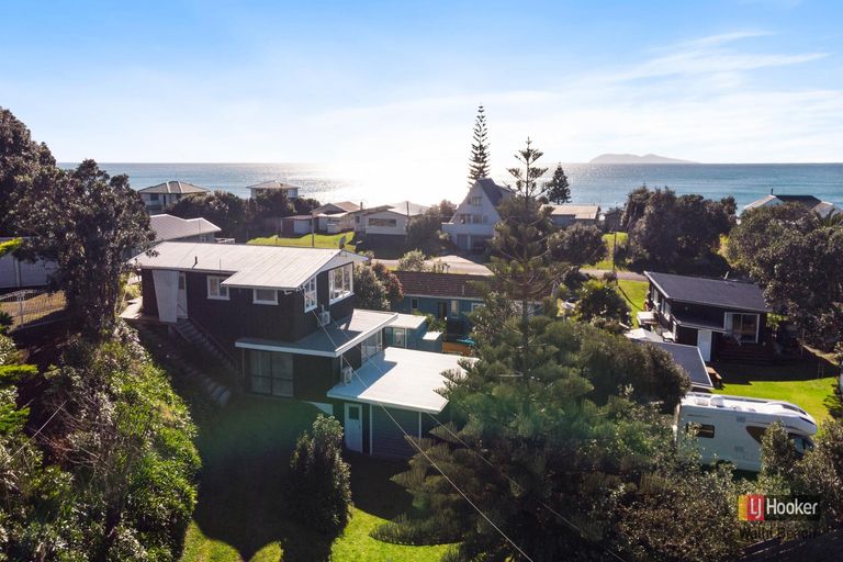 Photo of property in 10 Edinburgh Street, Waihi Beach, 3611