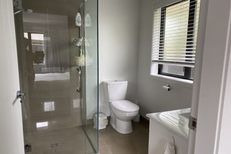 Photo of property in 37 Karina Terrace, Roslyn, Palmerston North, 4414