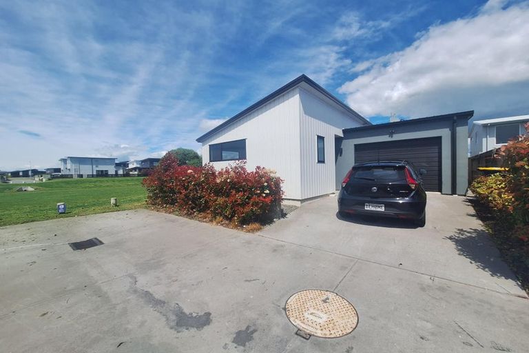Photo of property in 14 Chain Place, Papamoa, 3118