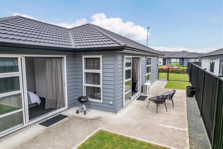 Photo of property in 28 Fenwick Crescent, Wallaceville, Upper Hutt, 5018