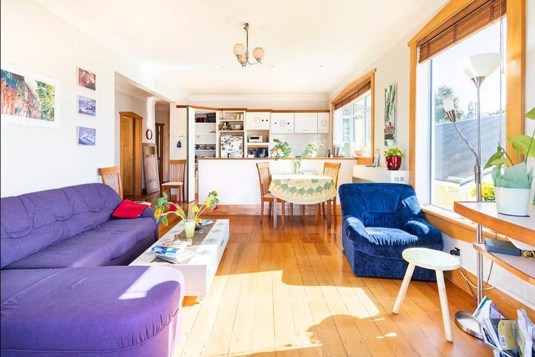 Photo of property in 57 View Road, Houghton Bay, Wellington, 6023