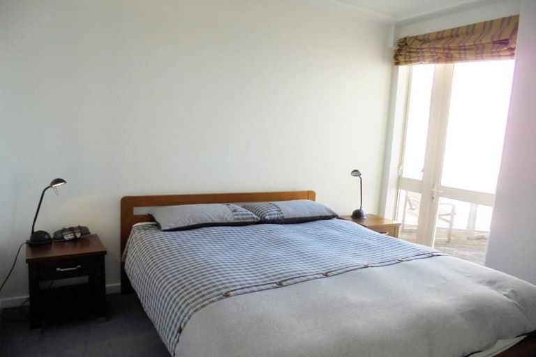 Photo of property in De Vere Apartments, 4/23 Tennyson Street, Te Aro, Wellington, 6011