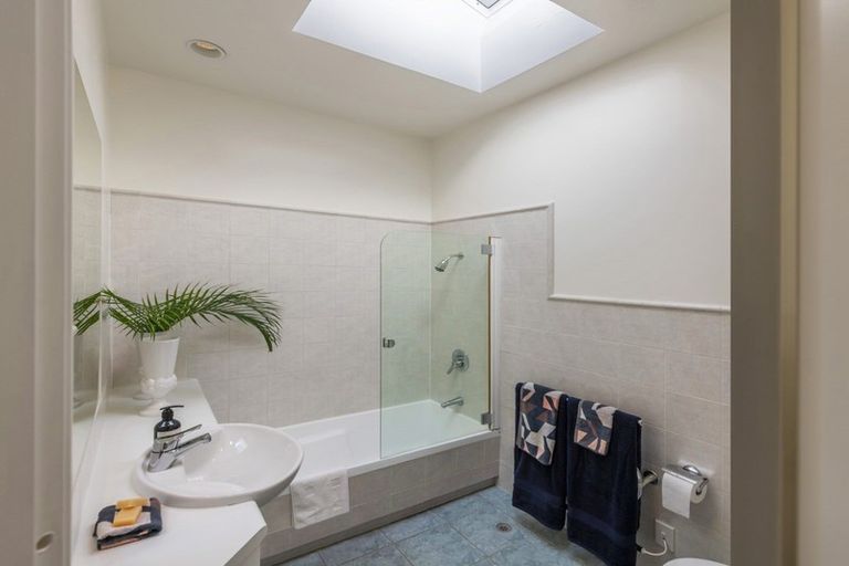 Photo of property in 6/28 Hobson Street, Thorndon, Wellington, 6011