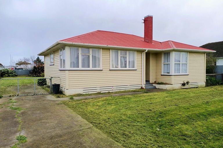 Photo of property in 8 Outram Street, Wairoa, 4108