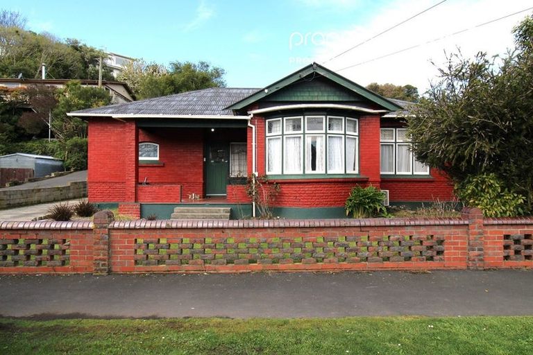 Photo of property in 36 Somerville Street, Andersons Bay, Dunedin, 9013