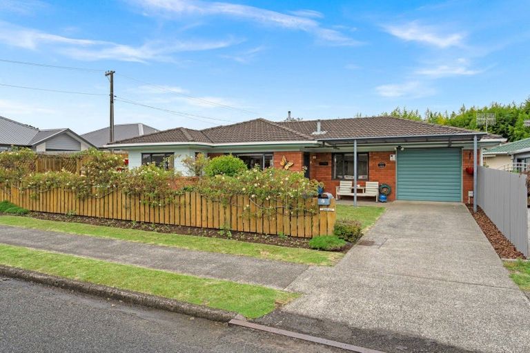 Photo of property in 3/1 Puriri Street, Gonville, Whanganui, 4501