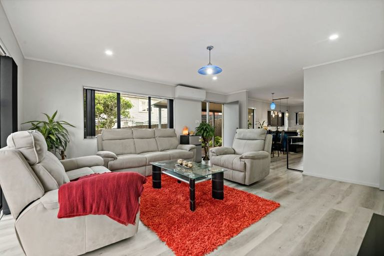 Photo of property in 2/7 Duke Street, Papakura, 2110