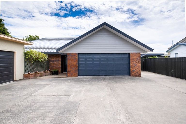 Photo of property in 18a Wharerangi Road, Tamatea, Napier, 4112