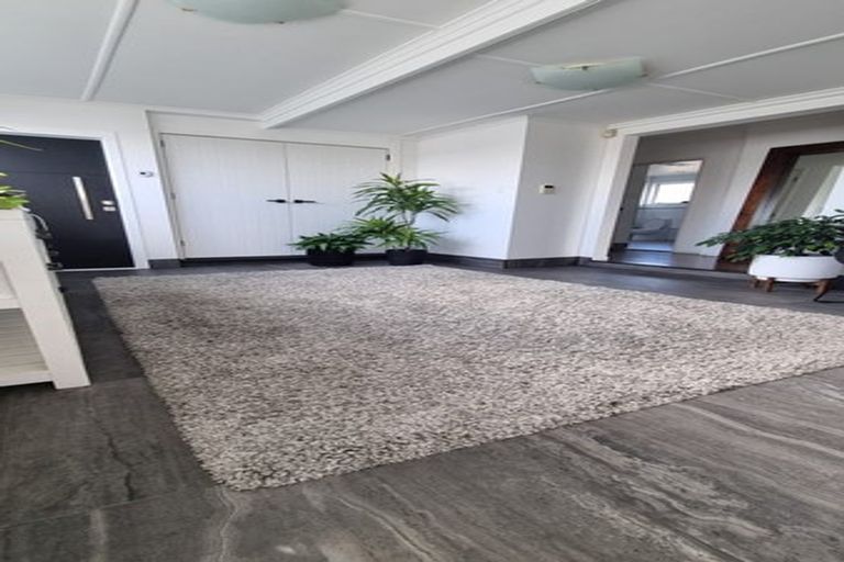 Photo of property in 1/7 Opua Street, Belmont, Auckland, 0622