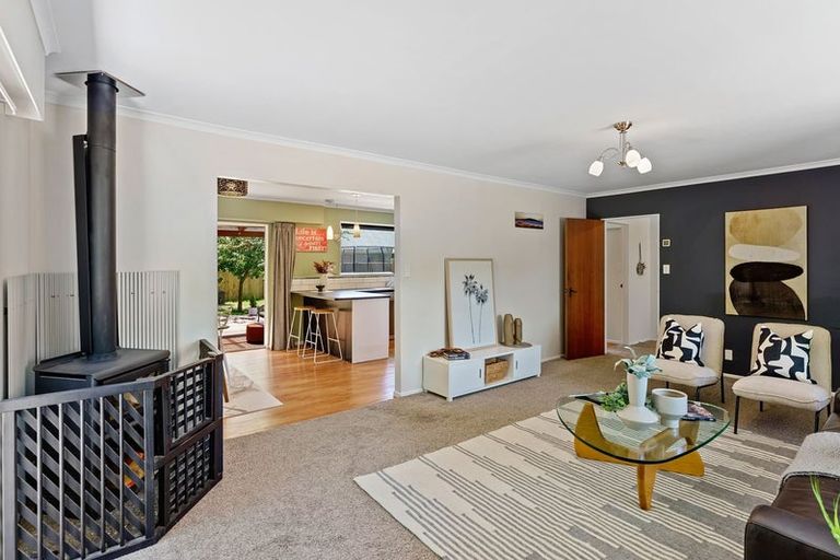 Photo of property in 7 Rimu Street, Waikanae, 5036