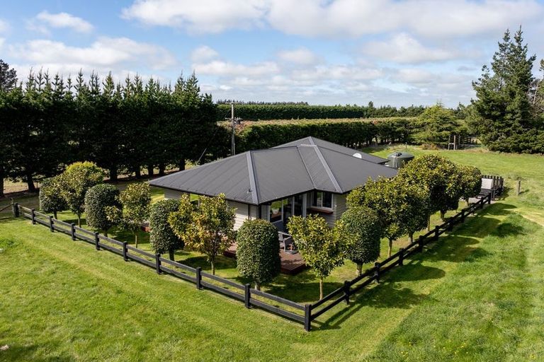Photo of property in 515 Bealey Road, Charing Cross, Christchurch, 7671