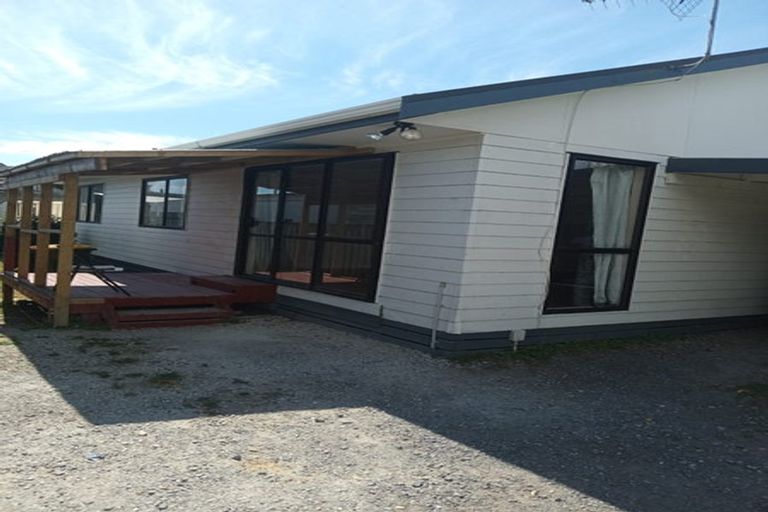 Photo of property in 137 Russell Road, Manurewa, Auckland, 2102