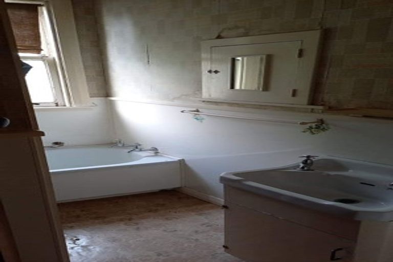 Photo of property in 14 Trafalgar Street, Dannevirke, 4930