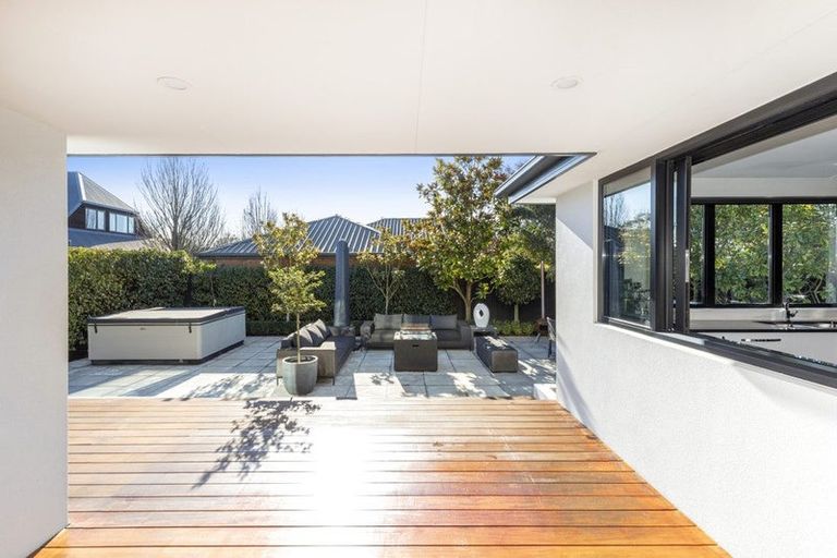 Photo of property in 475 Ilam Road, Bryndwr, Christchurch, 8052