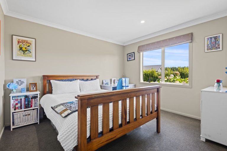 Photo of property in 21 Nicholson Drive, Kaitoke, Whanganui, 4572