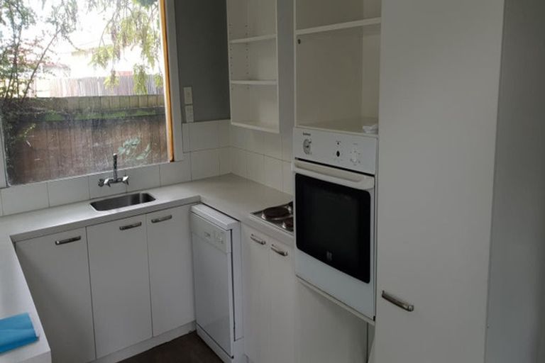 Photo of property in 8 Bass Street, Woolston, Christchurch, 8062