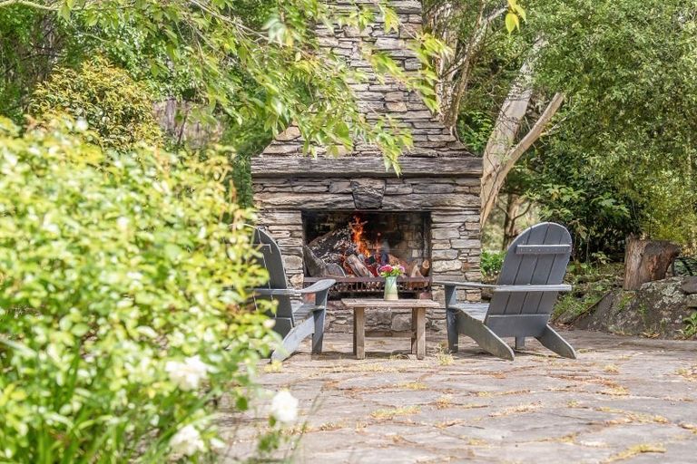 Photo of property in 124 Horseshoe Bend Drive, Albert Town, Wanaka, 9382