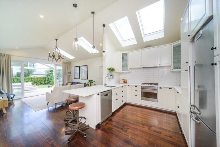 Photo of property in 3 Karaka Street, Hokowhitu, Palmerston North, 4410