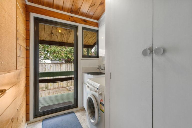 Photo of property in 27 Charles Street, Levin, 5510