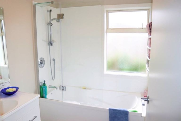 Photo of property in 23 Poynter Place, Gonville, Whanganui, 4501