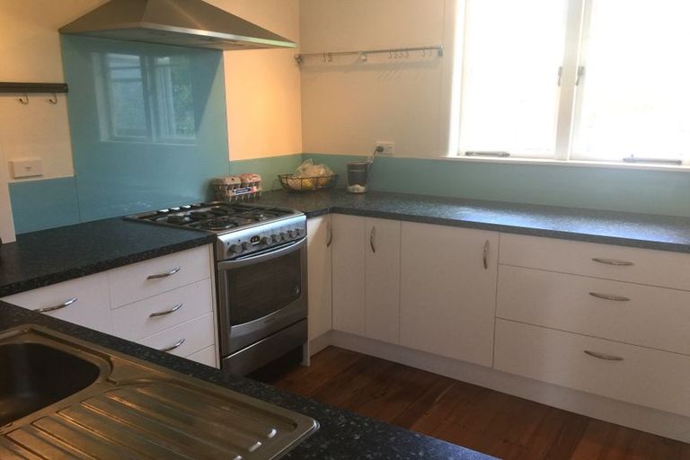 Photo of property in 42 Bretton Terrace, Hillcrest, Hamilton, 3216