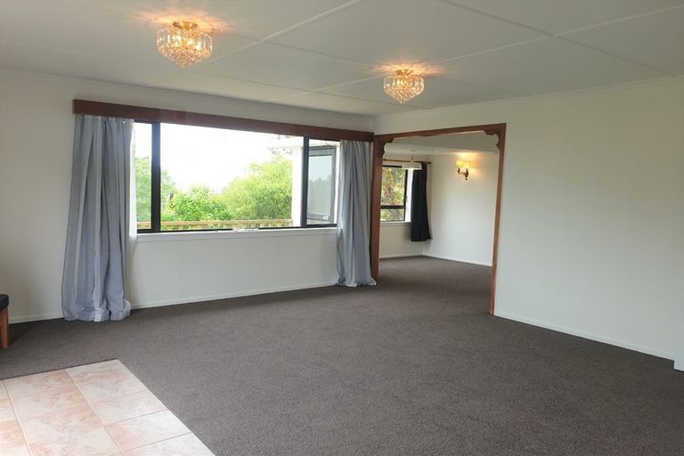 Photo of property in 509 Mangorei Road, Highlands Park, New Plymouth, 4312