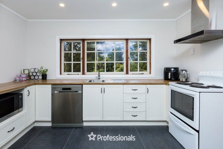 Photo of property in 54a Kaitoke Loop, Kaitoke, Upper Hutt, 5018