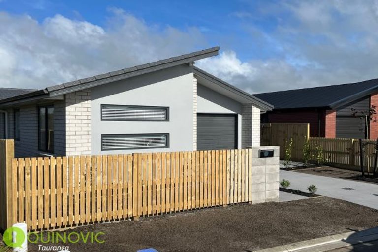 Photo of property in 14 Friesian Way, Papamoa, 3118