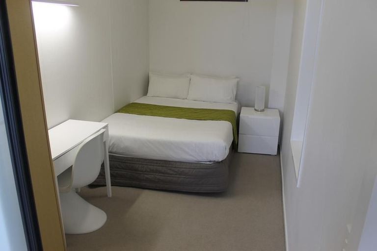 Photo of property in Twin Towers, 411/17 Putney Way, Manukau, Auckland, 2104