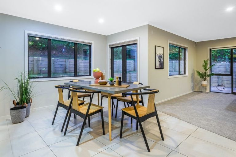 Photo of property in 25 Kaimai Place, Aotea, Porirua, 5024