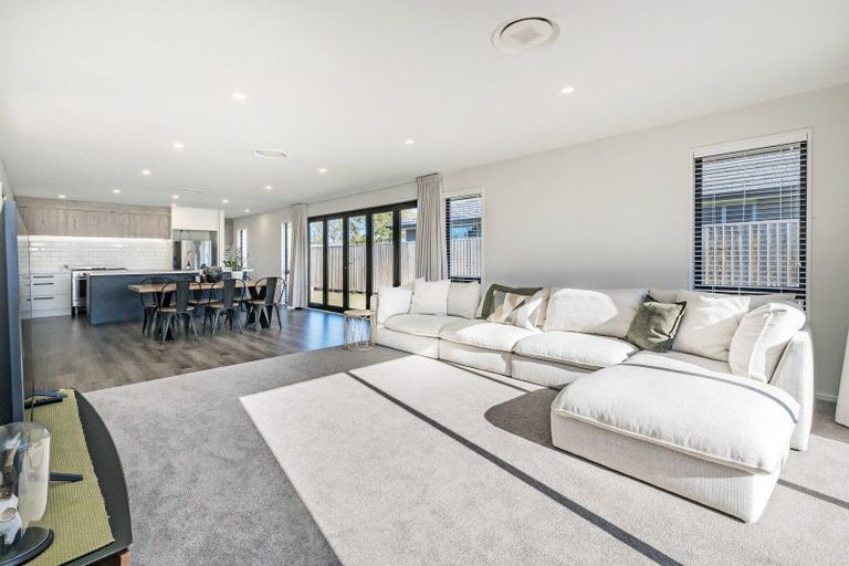 Photo of property in 12 Cedric Place, Darfield, 7510